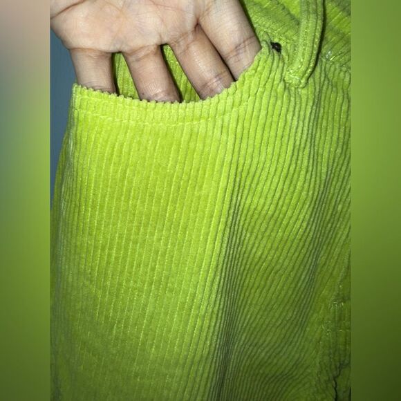 PacSun Womens Lime Green Corduroy Mom Jeans Bright Size 22 EUC - Picture 3 of 11